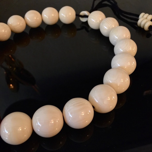 necklace 🌹 bone beads - Picture 3 of 8